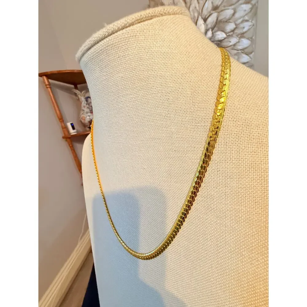 Vintage Gold Tone Herringbone Chain Necklace 22”